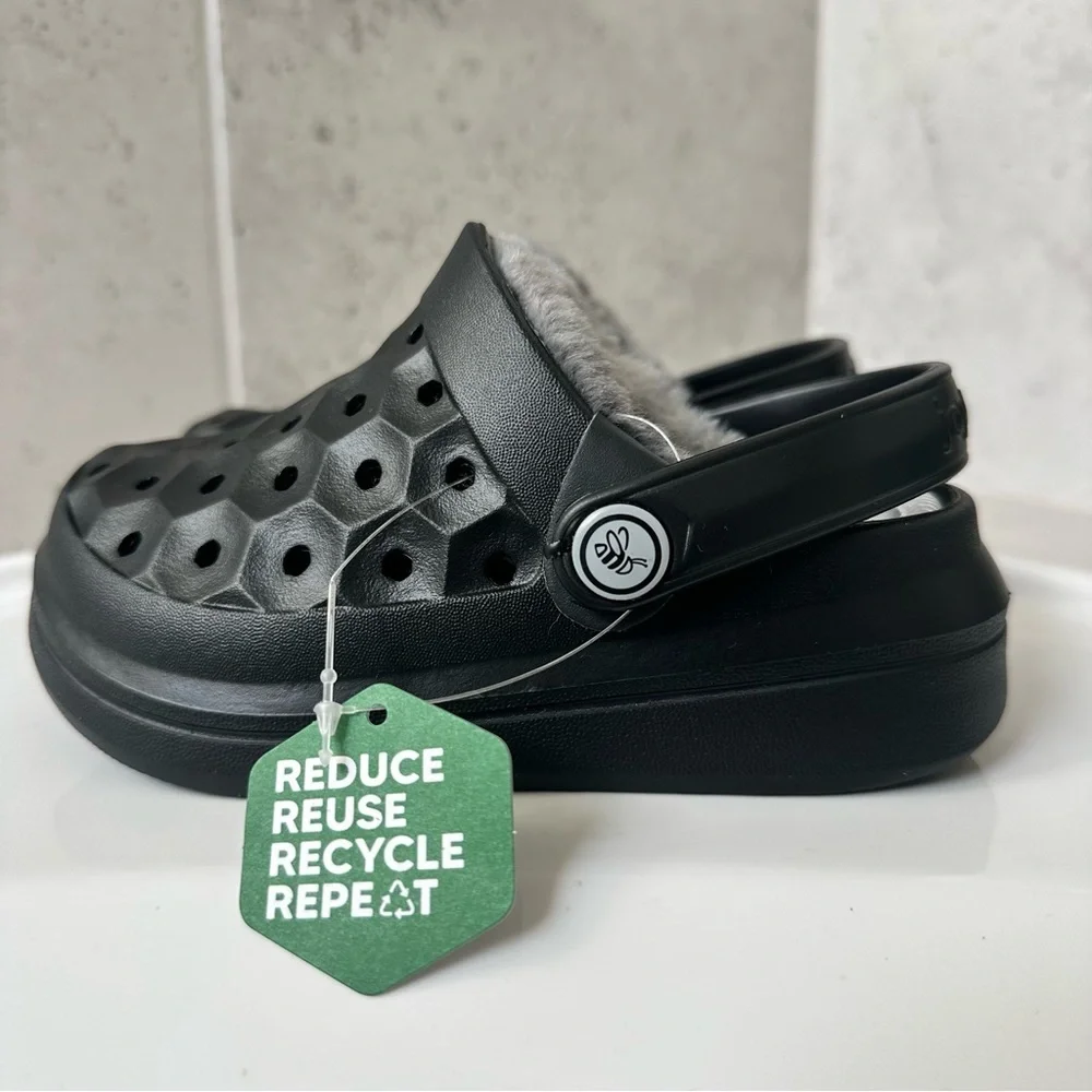 Joybees Varsity Lined Clogs Size 8 Toddler